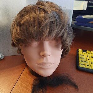 NEW ! Lydell Short Laye Shaggy Full synthetic Wig Dark Blone Highlights